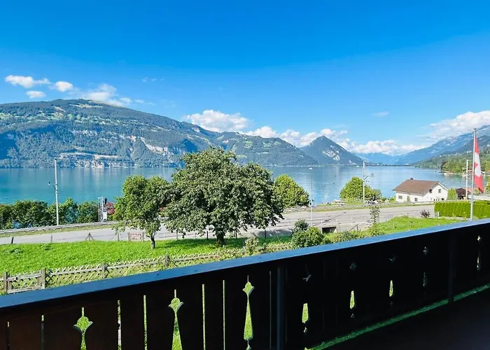 Casa Do Lago Hotel *